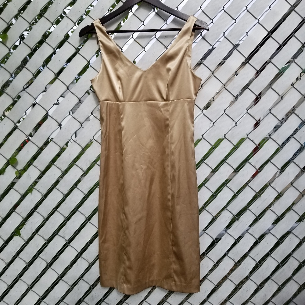 Smart Set shiny silky gold sleeveless zip up midi mini dress 7